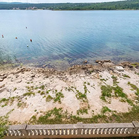 Dom Giricic * Kruševo